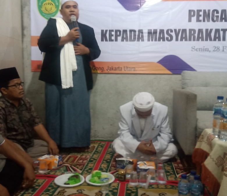 Dosen STAI Asy-Syukriyyah PKM di Masjid Darul Hijrah Teluk Gong Jakarta Utara
