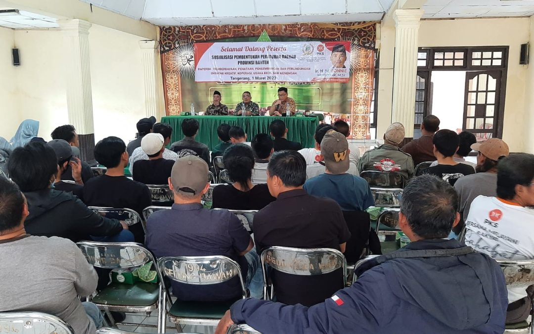 Program Pengabdian Kepada Masyarakat: Sosialisasi Peraturan Daerah Provinsi Banten