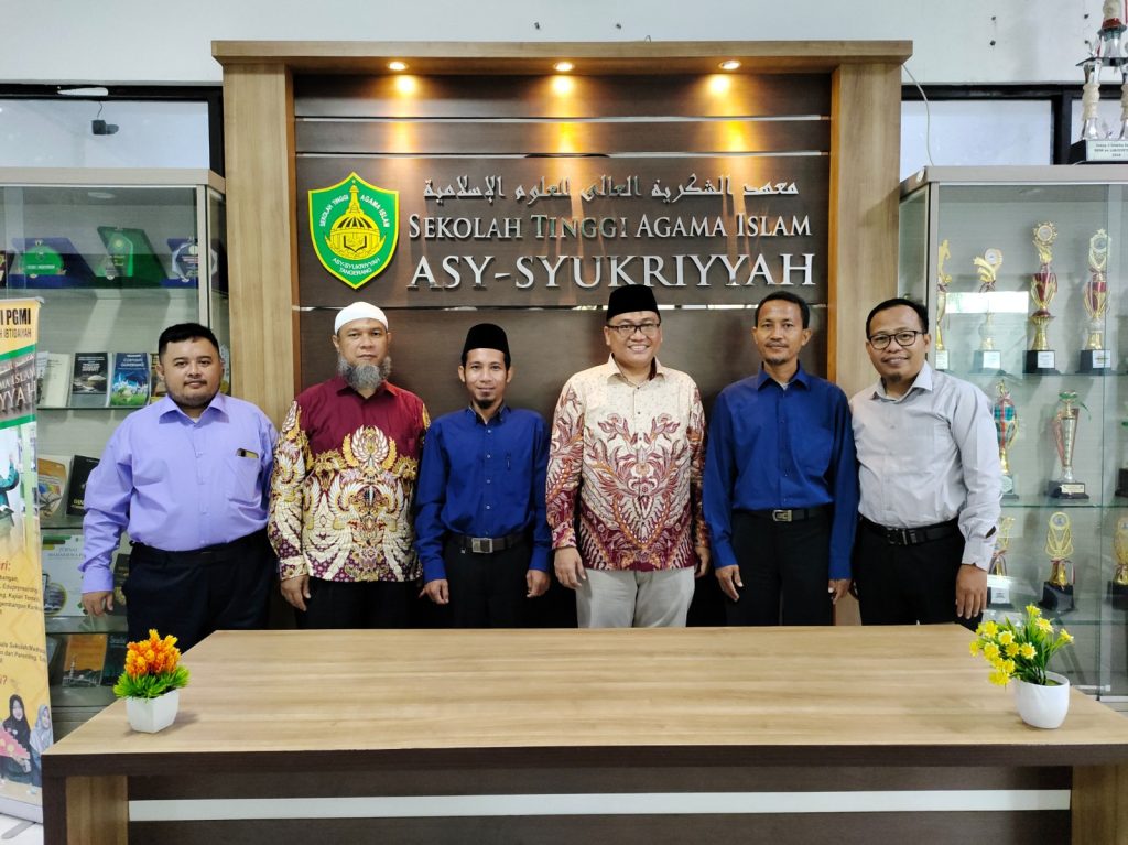 STAI Asy-Syukriyyah Terima Kunjungan STIU Darul Quran Bogor